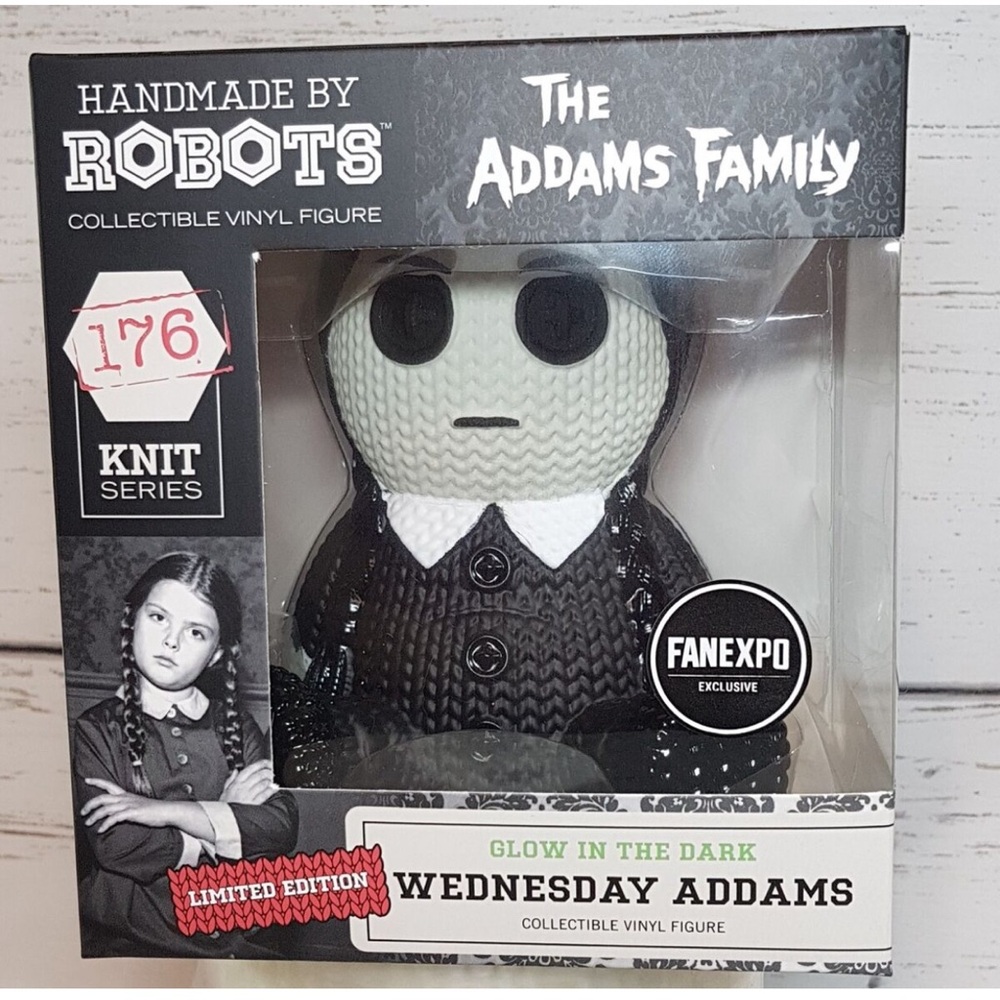 Addams Family Wednesday Addams Vinyl Figure Fan Expo Exclusive Glow In The Dark